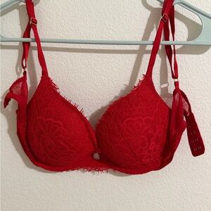 Victoria's Secret Vibrant Red Lace Bra